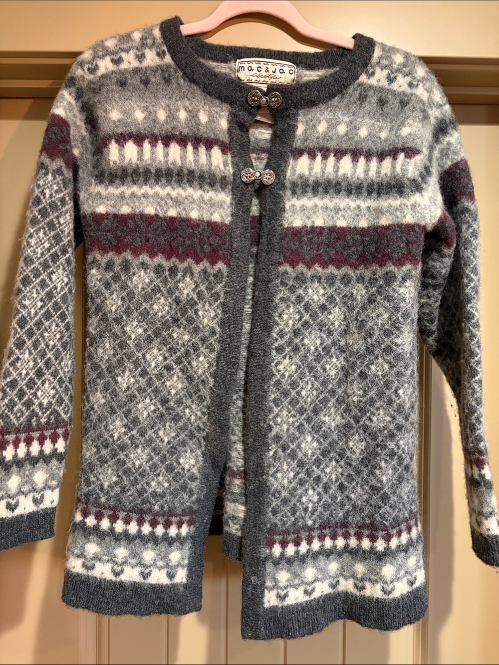 Vintage mac & jac 100% Wool Nordic Fair Isle Cardigan Sweater Pewter Clasps M
